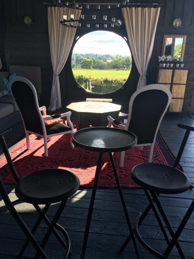 Bed and Breakfast Shenmen Beaune d'Allier Экстерьер фото