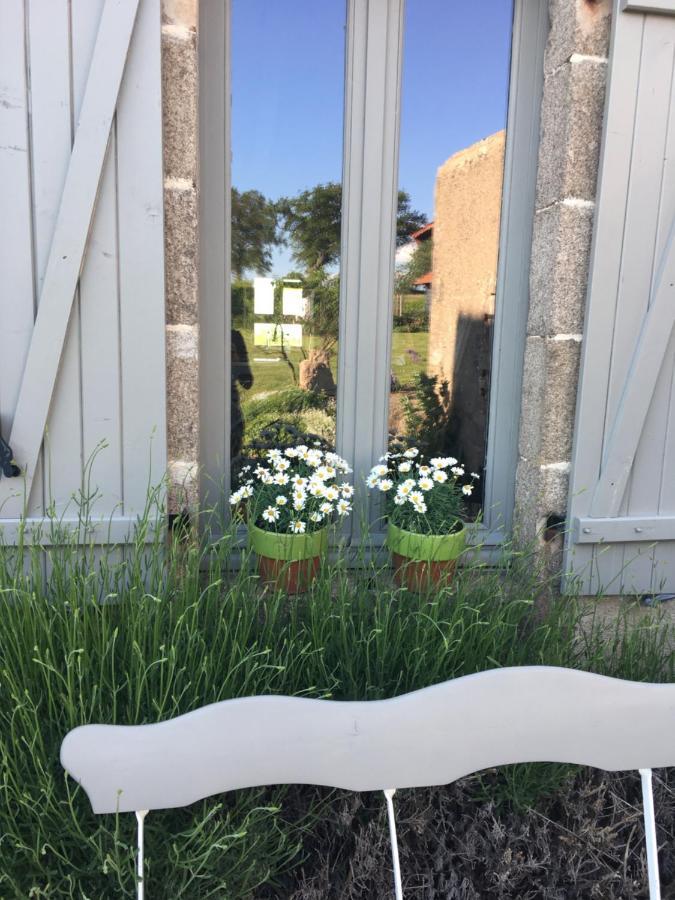 Bed and Breakfast Shenmen Beaune d'Allier Экстерьер фото