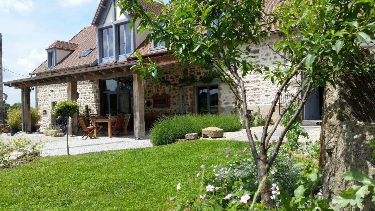 Bed and Breakfast Shenmen Beaune d'Allier Экстерьер фото