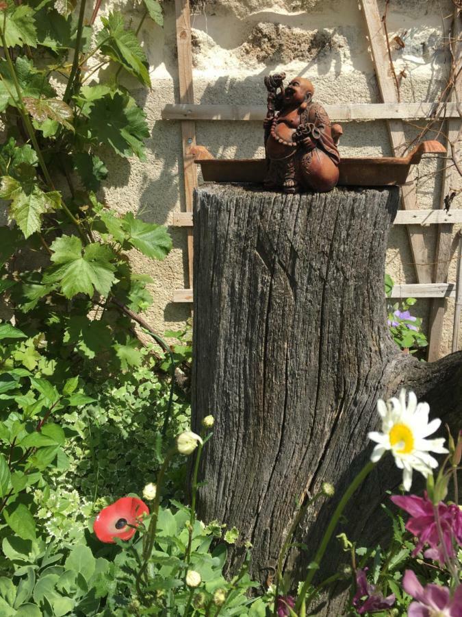 Bed and Breakfast Shenmen Beaune d'Allier Экстерьер фото