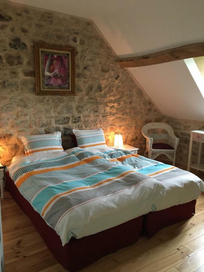 Bed and Breakfast Shenmen Beaune d'Allier Экстерьер фото